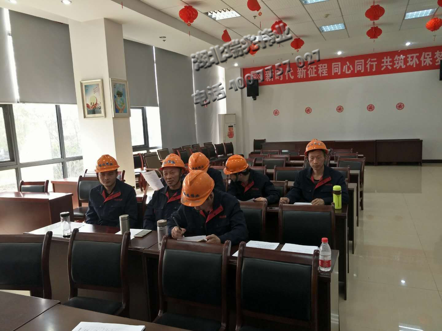 瑞泰風(fēng)工業(yè)大風(fēng)扇、鋼結(jié)構(gòu)廠房通風(fēng)降溫方案、廠房車間通風(fēng)降溫方案、大型工業(yè)風(fēng)扇、物流倉(cāng)儲(chǔ)大風(fēng)扇、大吊扇、工業(yè)風(fēng)扇、廠房車間降溫設(shè)備、廠房車間通風(fēng)設(shè)備、車間溫控設(shè)備、工業(yè)大吊扇、工業(yè)大風(fēng)扇、工業(yè)節(jié)能風(fēng)扇、湖北瑞兆偉業(yè)通風(fēng)降溫科技有限公司