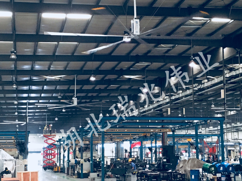 瑞泰風(fēng)工業(yè)大風(fēng)扇、大型廠房車間通風(fēng)降溫、車間通風(fēng)降溫、廠房車間通風(fēng)降溫