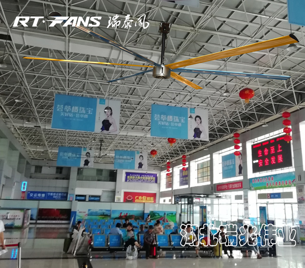 工業(yè)大風(fēng)扇,公共場(chǎng)所通風(fēng)換氣,大型公共場(chǎng)所降溫,節(jié)能環(huán)?？照{(diào),高大型鋼構(gòu)場(chǎng)所降溫通風(fēng)