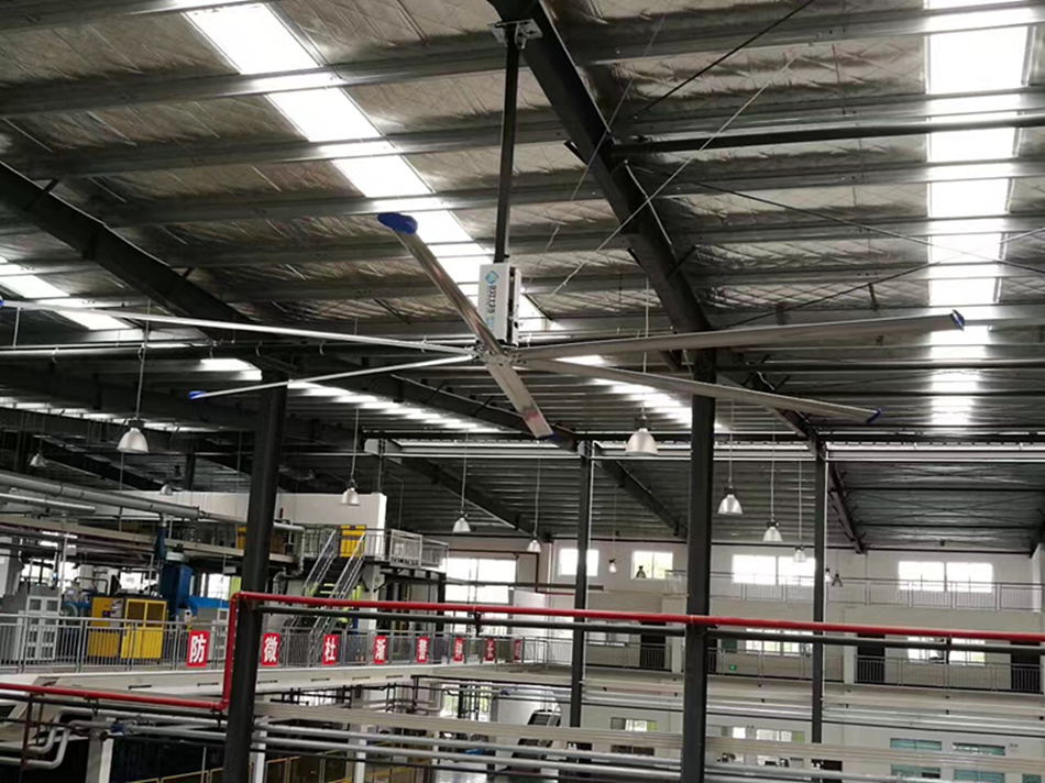 大型工業(yè)吊扇，一款幫您賺錢的高大空間降溫通風(fēng)利器！瑞兆為您提供高大空間降溫完美解決方案。