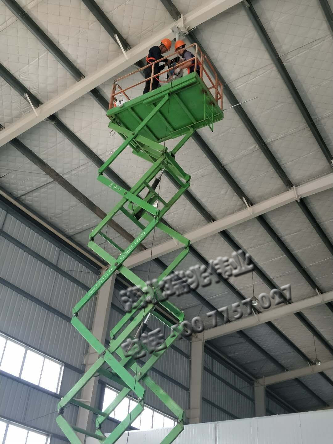 高大空間通風降溫解決方案開拓者-湖北瑞兆，又一次讓瑞泰風工業(yè)風扇進駐大禮堂！