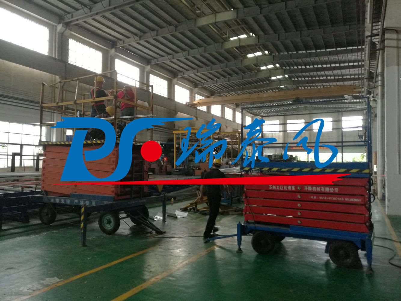 湖北瑞兆瑞泰風(fēng)工業(yè)吊扇-告別傳統(tǒng)廠房降溫通風(fēng)，引領(lǐng)未來(lái)科技新潮流！