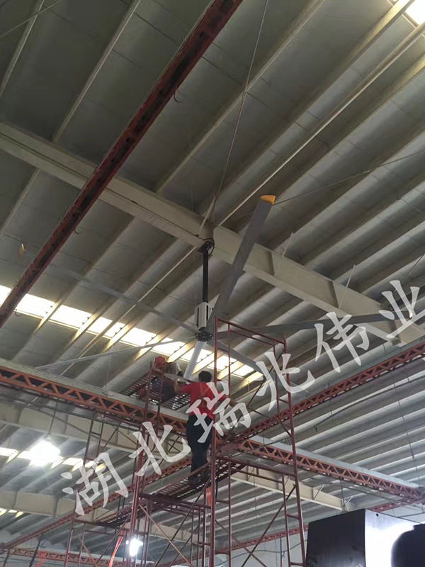 瑞泰風超大節(jié)能吊扇適用于不同場所，解決環(huán)境問題