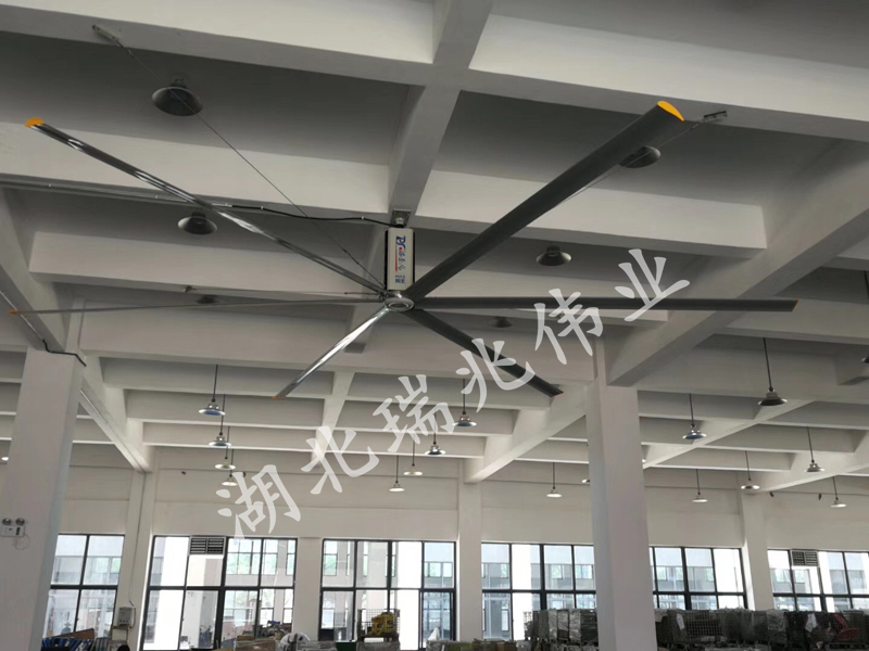 工業(yè)大風(fēng)扇的原理是什么呢？適合什么樣的廠房安裝呢？