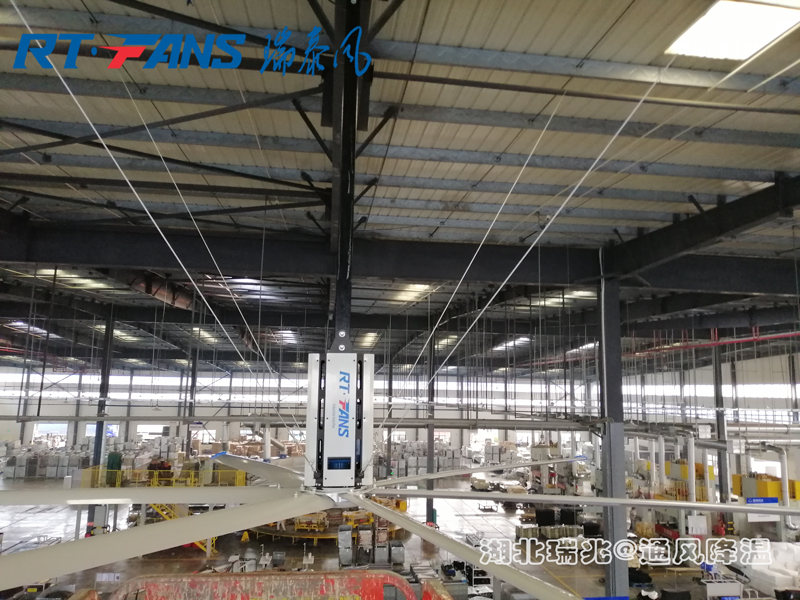 廠房車間安裝工業(yè)大風(fēng)扇不怕夏日高溫！