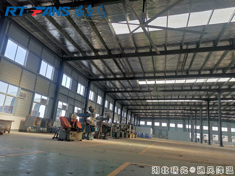生產(chǎn)車(chē)間高大、封閉性差工業(yè)大風(fēng)扇幫你解決