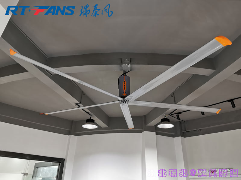 廠(chǎng)房車(chē)間該如何降溫，使用什么設(shè)備比較好
